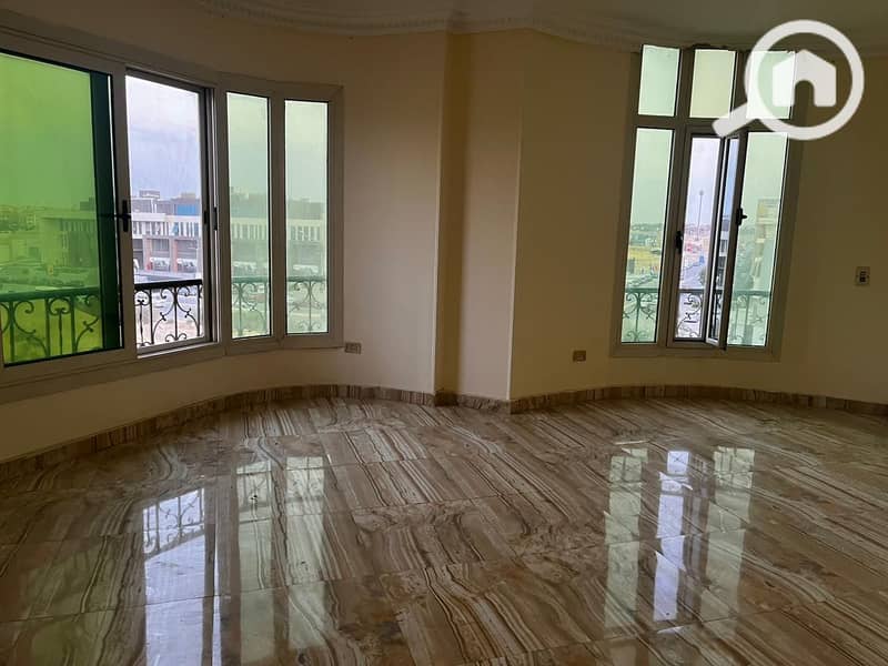 Apartment for sale in the first neighborhood, adjacent to the second on the main street, area 300 square meters, ultra-super-lux finish. - Ansicht 4