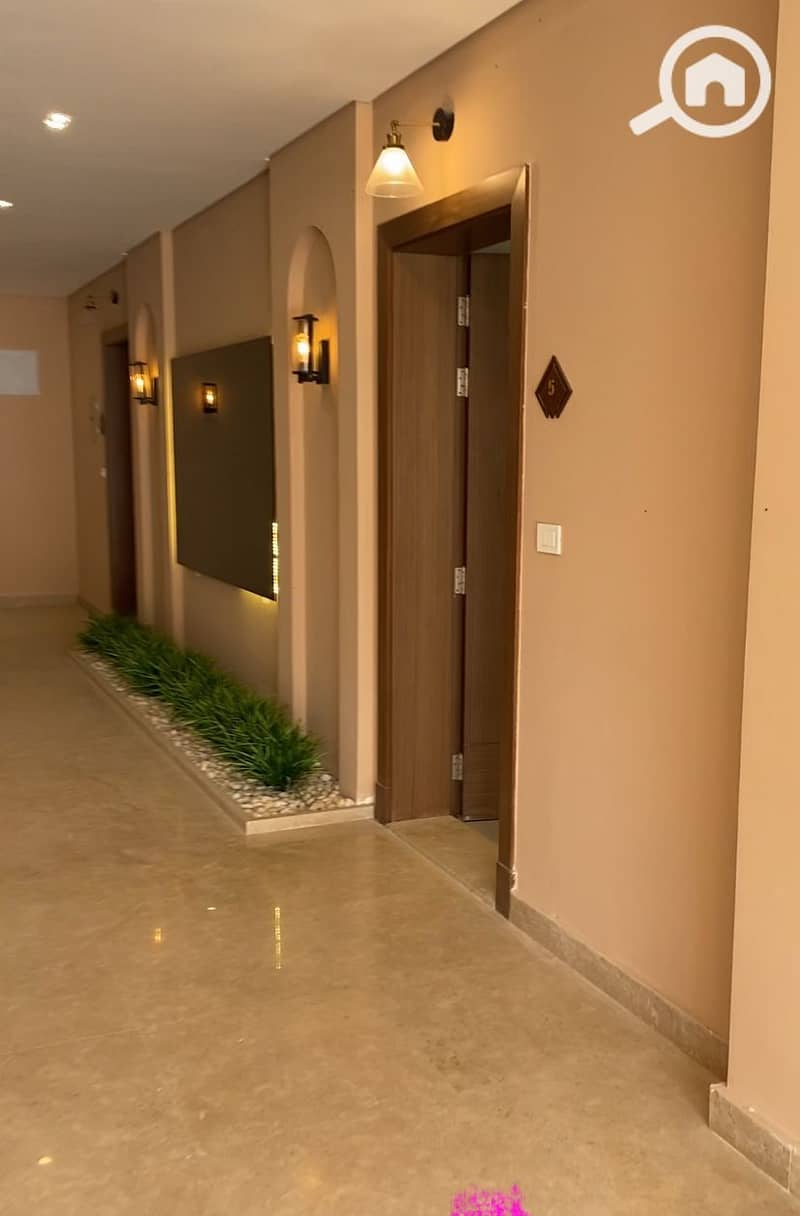 Fully Finished + ACS Prime Located in the heart of Shiekh Zayed - Więcej