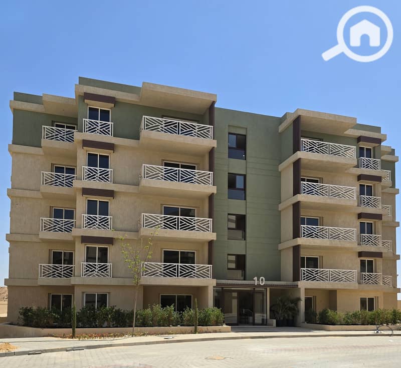 Apartment 2 Bedrooms Ready To Move Prime Location At Compound Green 6 - Więcej