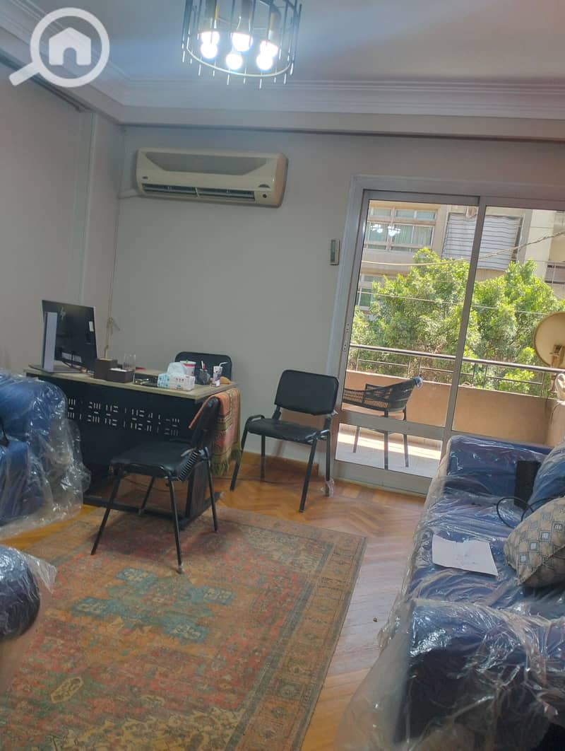 Office for rent in the best locations of Heliopolis, near Nasr City and Sheraton, super lux finishing, modern air-conditioned building on Ahmed Taysir Street next to the metro station for Girls' College. - Widok 2