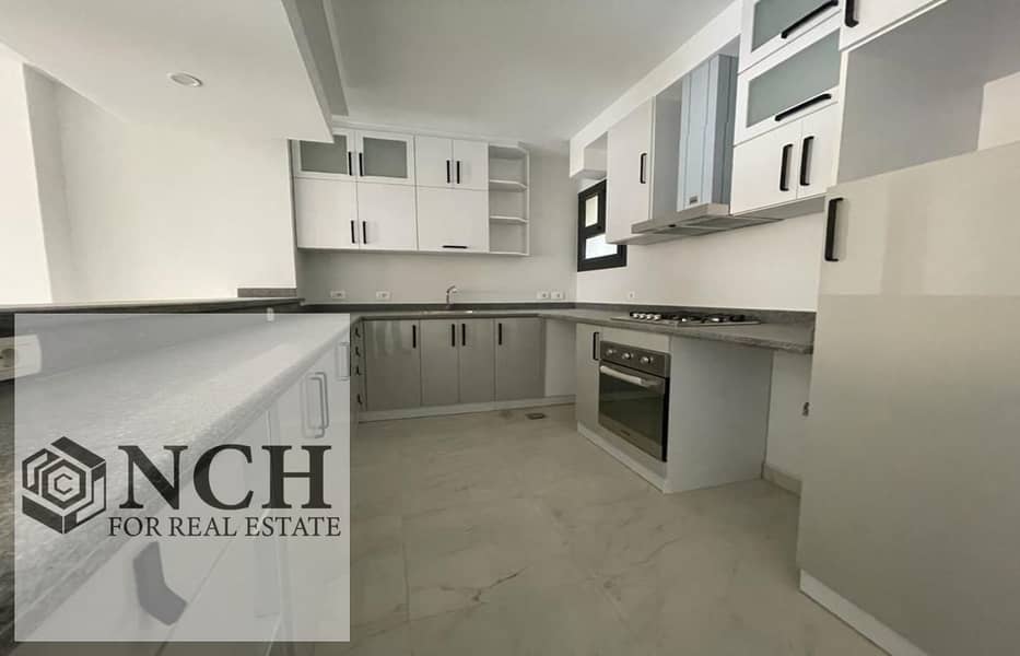 Semi Furnished Apartment for Rent in Azad | 179 sqm | Pool View - Widok 3