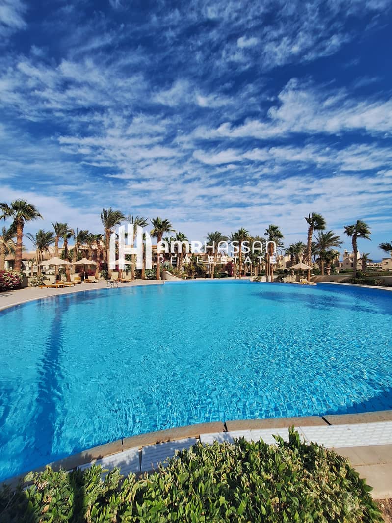 Fully Furnished Penthouse (With Roof) For Sale in Veranda Sahl Hasheesh - Widok 3