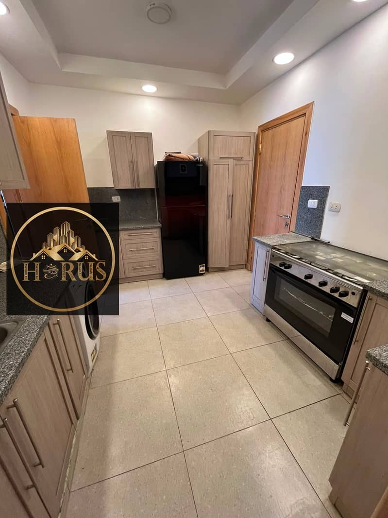 Annual rental apartment with a kitchen and air conditioning appliances inside a compound in Beverly Hills - Ansicht 4