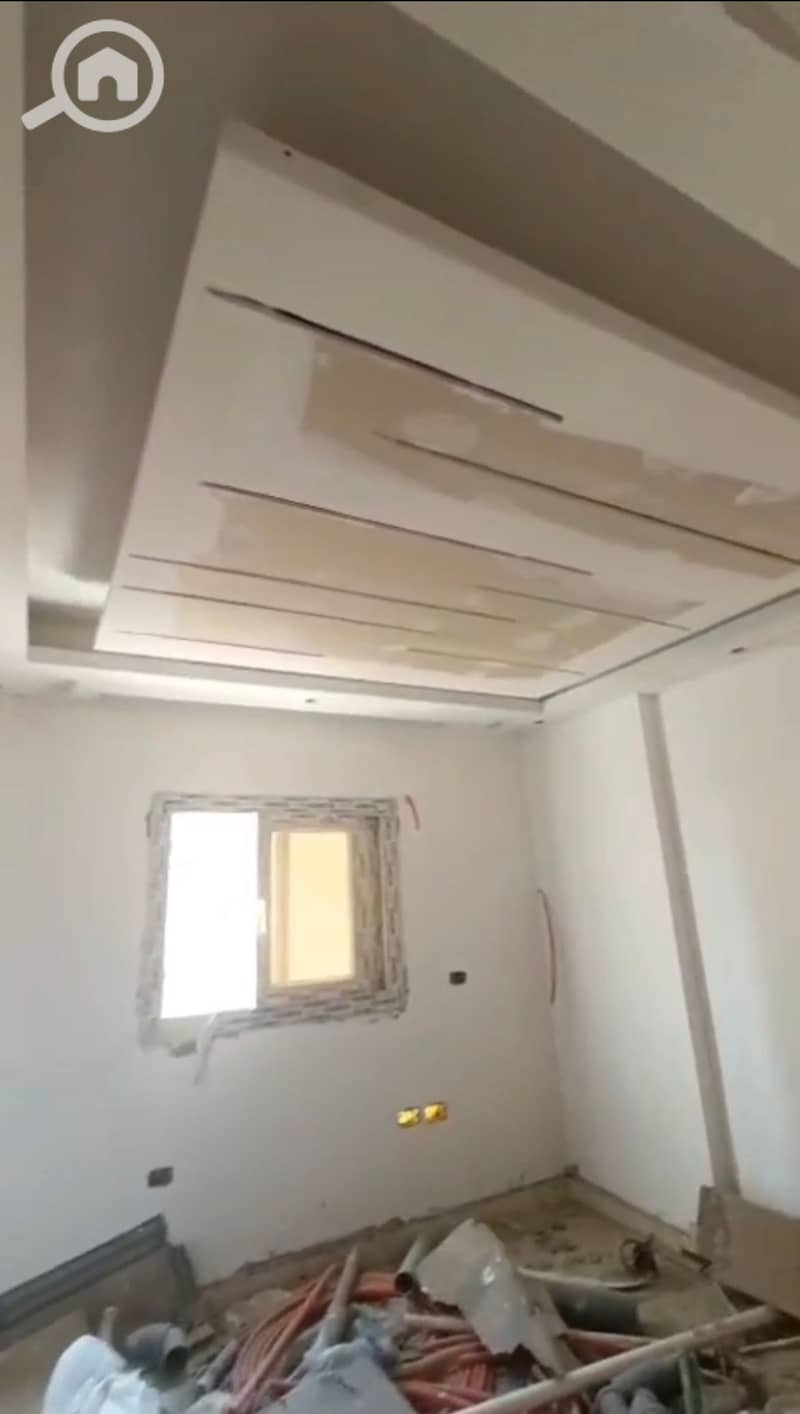 Apartment for sale 135m in Tourist Area A, Hadayek October, directly on main street, immediate delivery, behind Al-Sharbatly Mosque & commercial mall, EGP 2M cash, 3/4 finished, needs final coat, with utility meters. - Ansicht 4