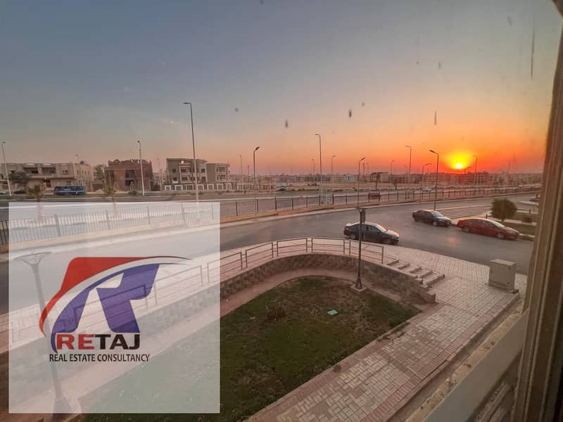 Apartment for sale in Dar Misr Al Qarnafel Compound, First Settlement, next to the Eastern Market, in a very prime location within the compound, near - Widok 3