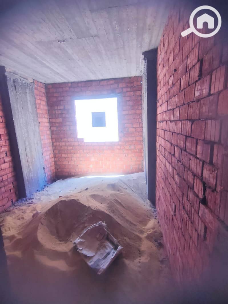 Apartment for sale, semi-finished, in the second district - second neighborhood, one minute from the central axis, 3 minutes to Al-Hosary and 6th of O - Widok 6