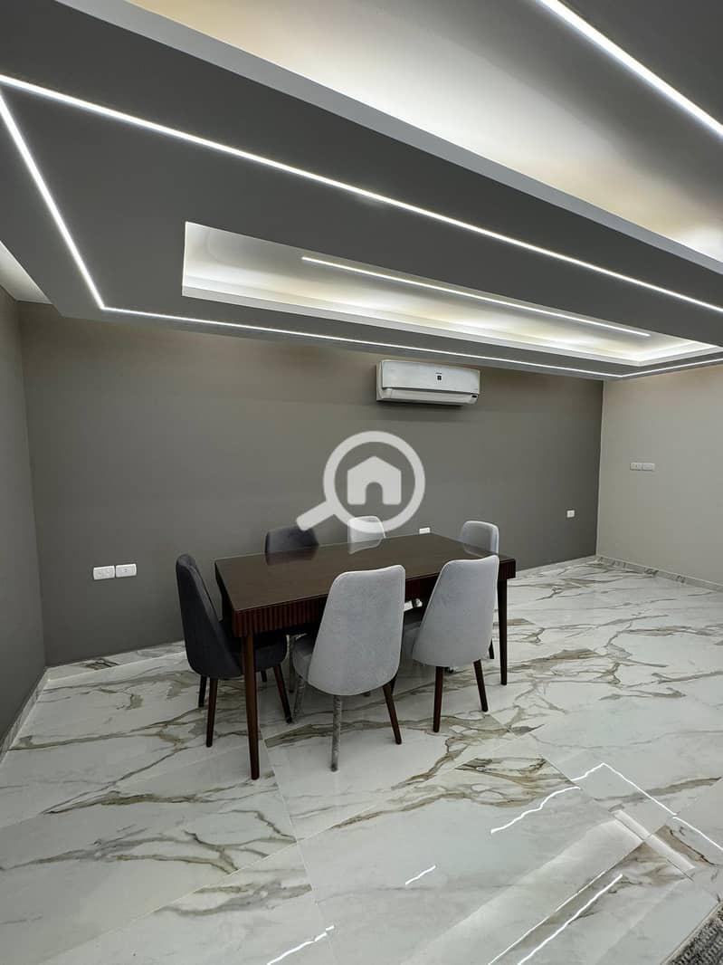 Furnished hotel apartment with hotel finishing near Safir Hotel, available for daily and monthly rent for families seeking upscale living in Dokki - Widok 4