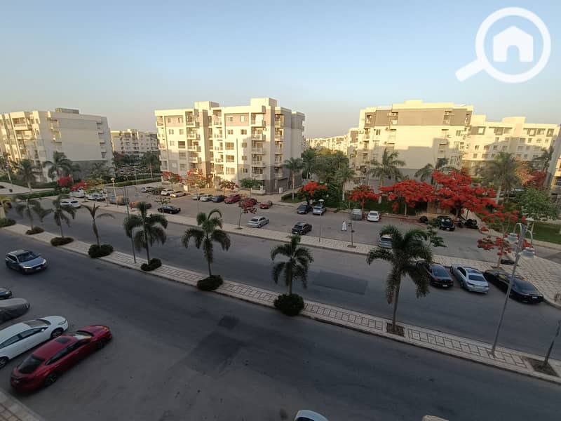 For rent in Madinaty B12 a furnished apartment in front of the Kraft Zone and the East Hub - Widok 3