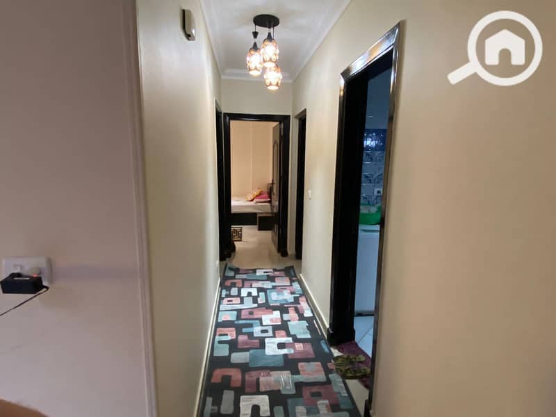 Furnished apartment for rent in Dar Misr 16 Compound, Sheikh Zayed Apartment area: 130 square meters 3 bedrooms, 2 bathrooms, reception, kitchen Raised ground floor with private garden Garden with landscaping and pergola - Ansicht 6