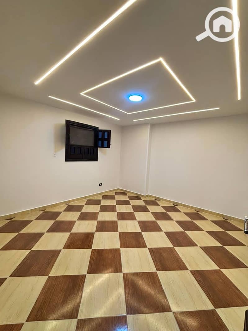 7 1000687648. jpg