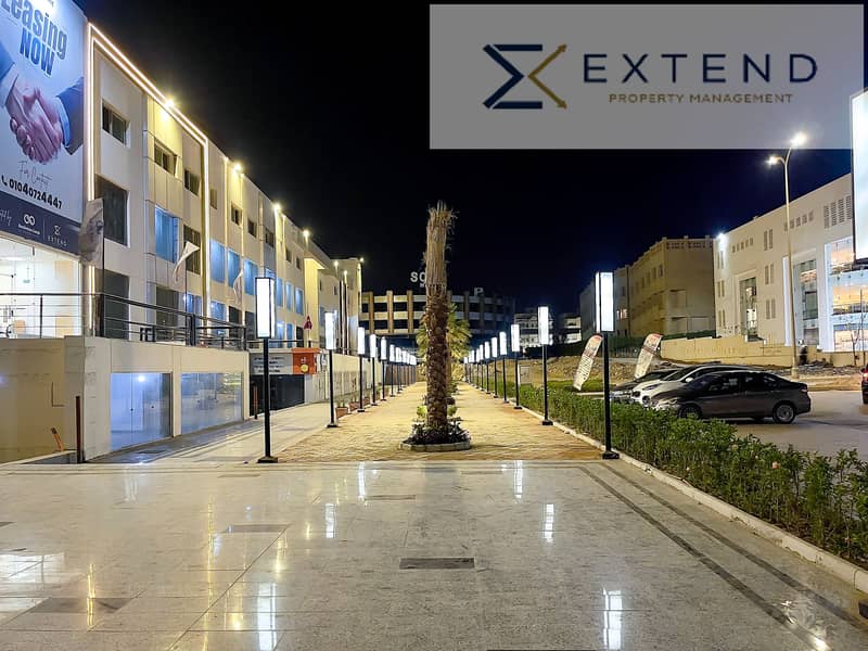 At the lowest price per meter in the heart of 6 October on the central axis, a commercial unit for rent with an area of 30m inside a mall with high visitor traffic, suitable for all activities. - Widok 3
