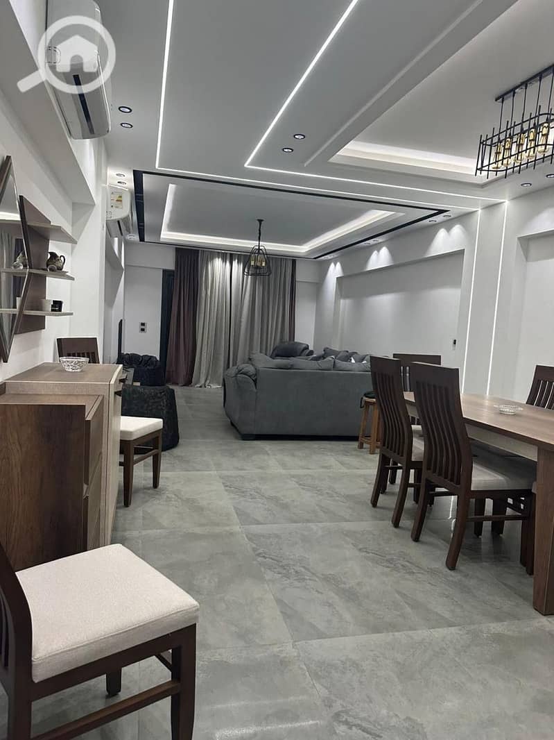 Apartment for sale 190 square meters in Grand Gate Compound, Zahra El Maadi, with a direct view of the Ring Road and Modern Academy, ultra super lux finishing. - Ansicht 2