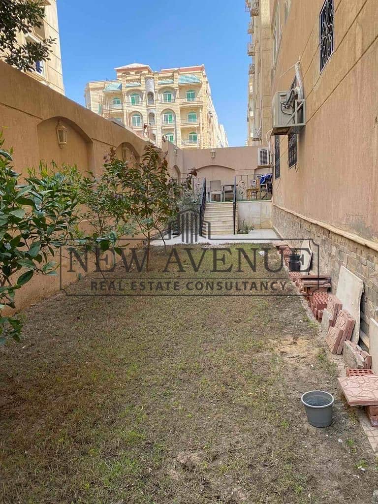 Best price for large area flat apartment 320 meter with garden 120 meter in great location in fifth settlement narges - Ansicht 2