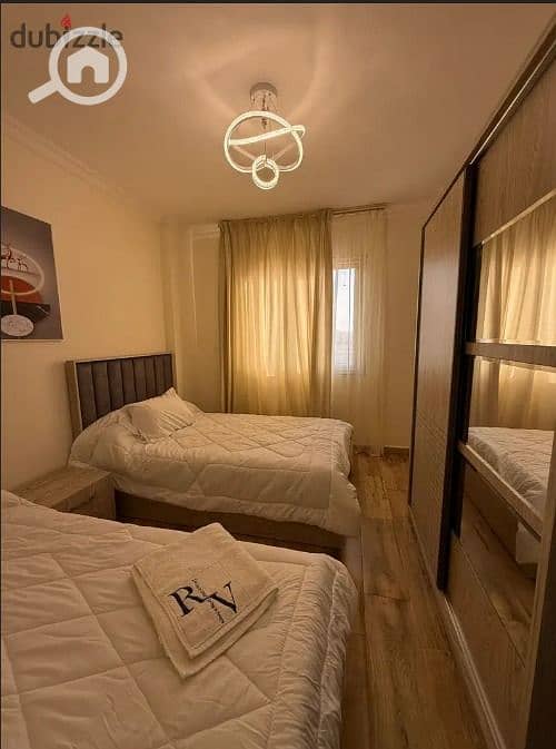 Al Sheikh Zayed - Skats 4