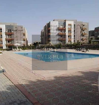 21 Swimming Pool in regency compound. png