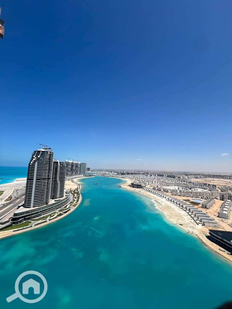 A fully finished apartment , ready for immediate occupancy in El Alamein, with an open sea view, in the North Coast, New El Alamein Towers. - Widok 3
