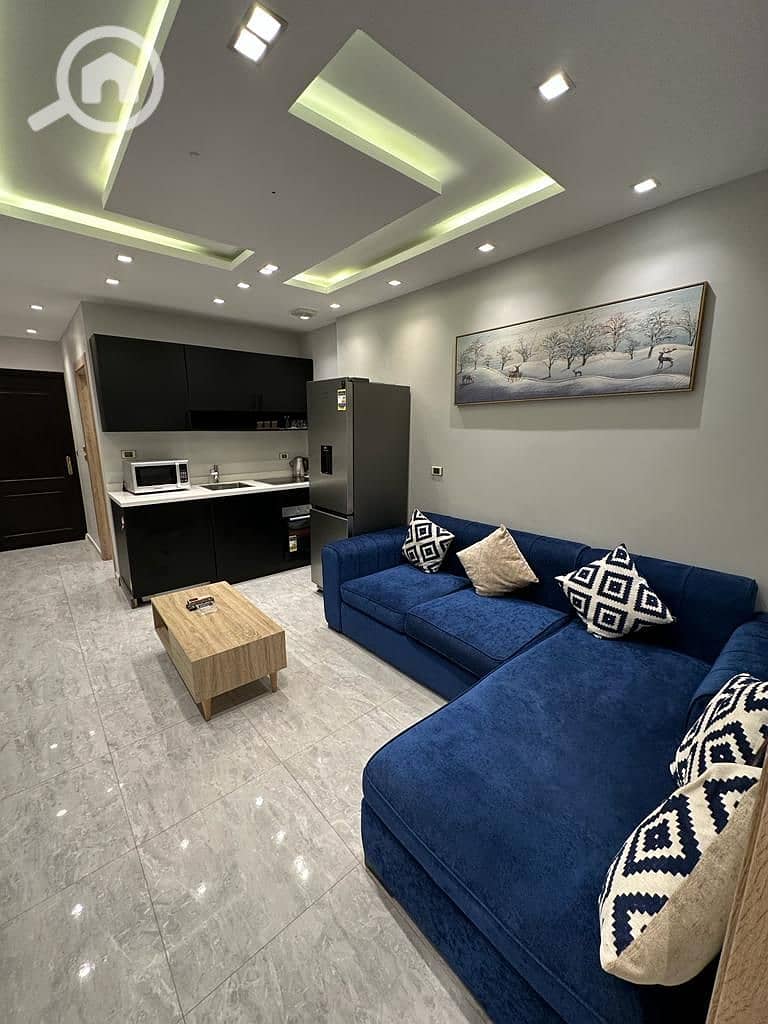 Studio on the Aqua Ground in Garden Ultra Super Lux Furniture - Widok 3