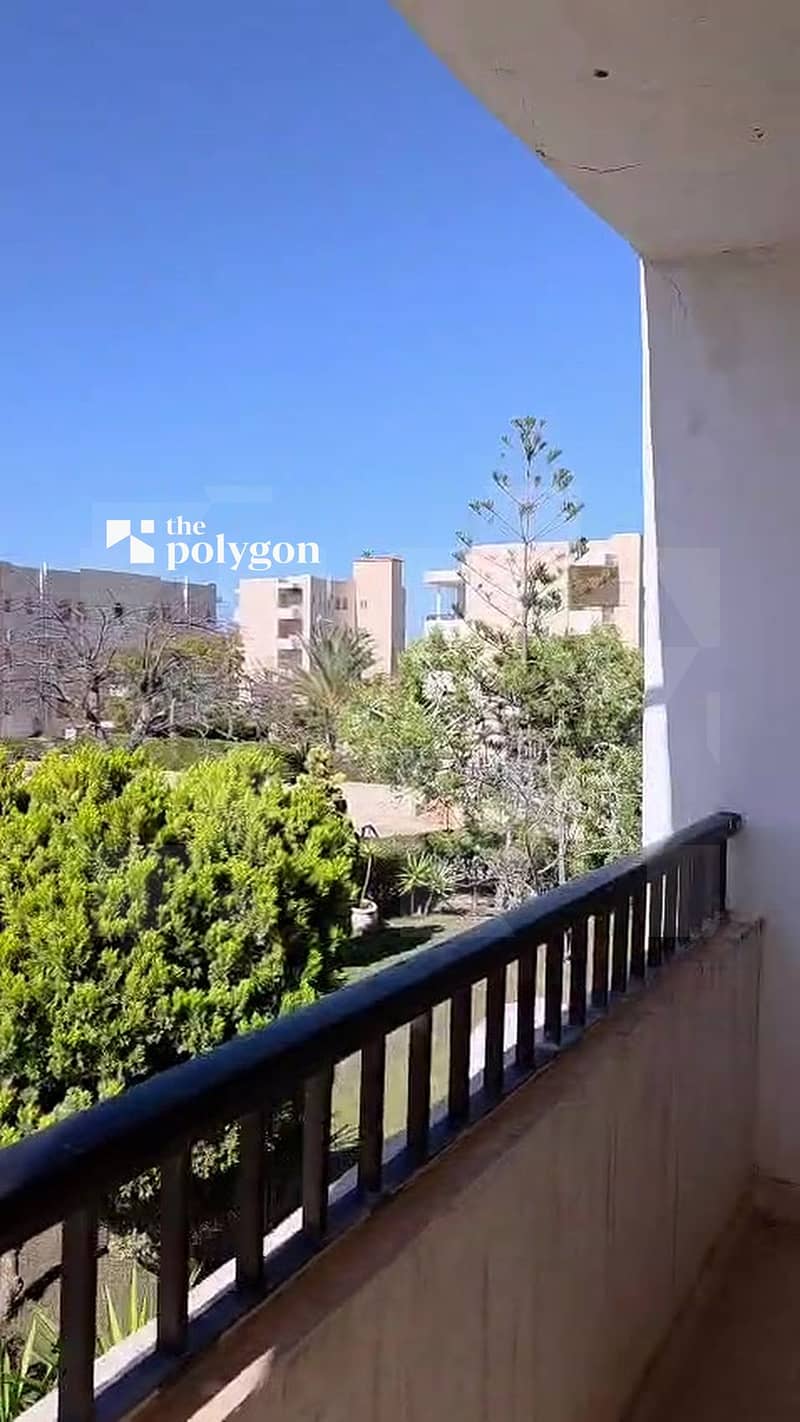 11 04_balcony_garden. jpg