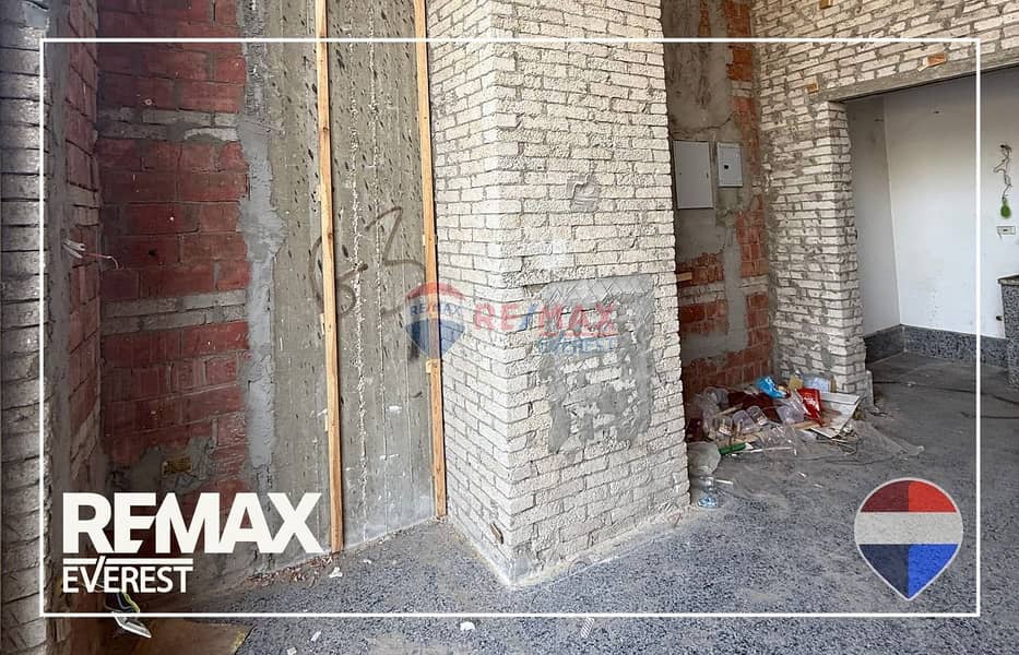 Shop for Rent in Silver Gate Mall-Sheikh Zayed - Mehr