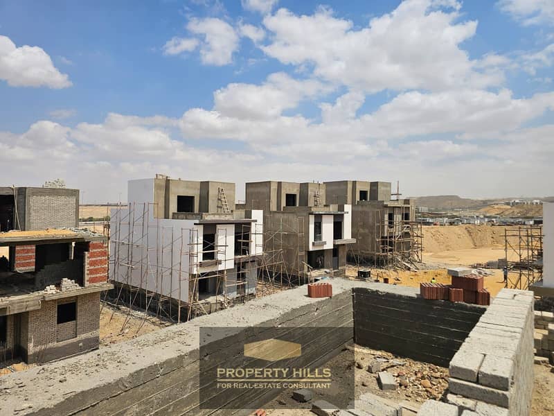 Penthouse roof in Sheikh Zayed | The highest hill in Golden Square with an open view - Bild 5