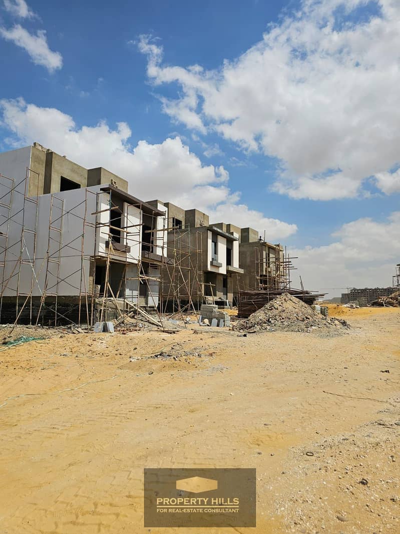 Penthouse roof in Sheikh Zayed | The highest hill in Golden Square with an open view - Bild 6