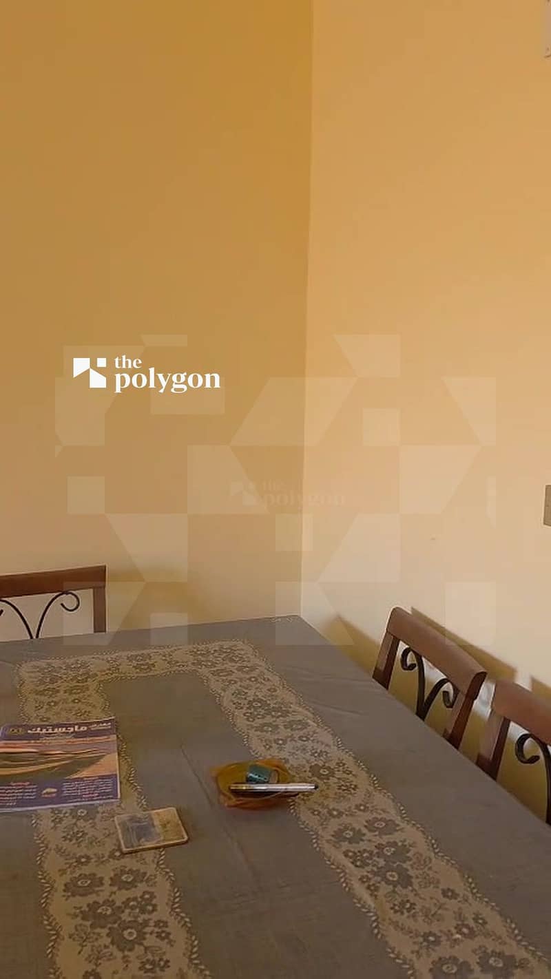 7 09_dining_area. jpg