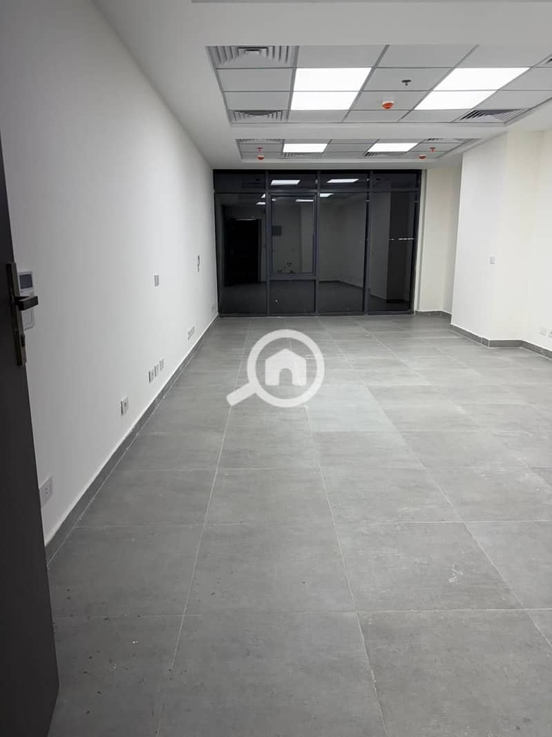 Administrative Office for Rent in Agora Mall – Ready to Use - Widok 3