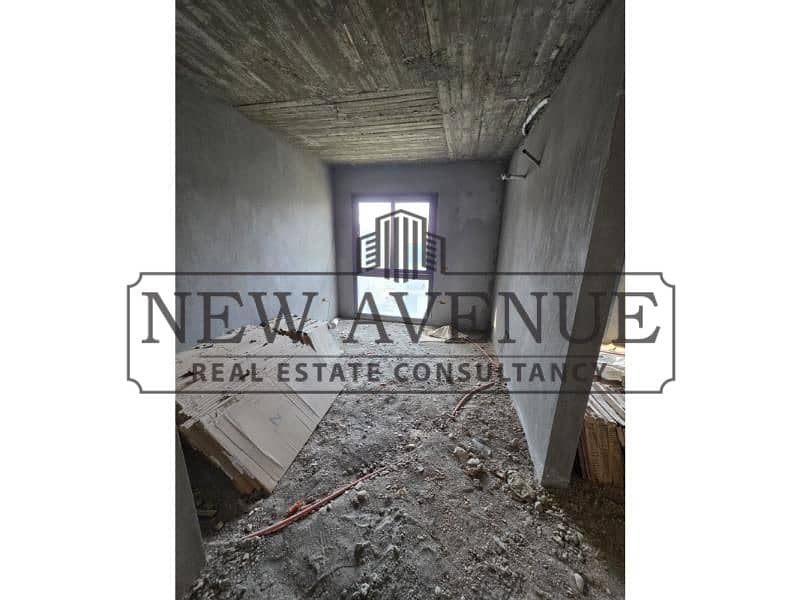 Penthouse for sale bahary ready to move prime location on the view in sodic east - Więcej