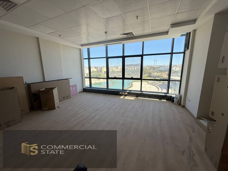 Finished Office at Sidewalk 57m for Sale -New Cairo - Widok 2