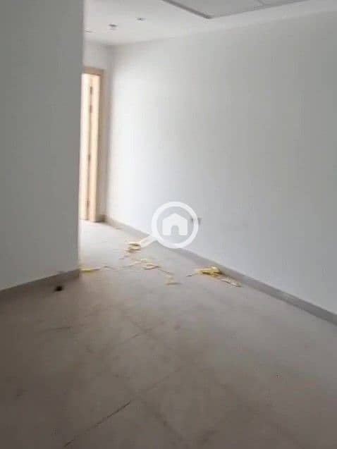 Administrative Office for Rent in Centro Mall Sheikh Zayed – Fully Air Conditioned - Widok 4