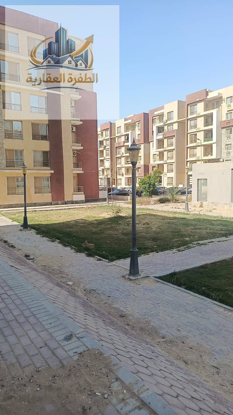 Very distinctive apartment for sale in Dar Misr Al Andalus with a garden view - Widok 2