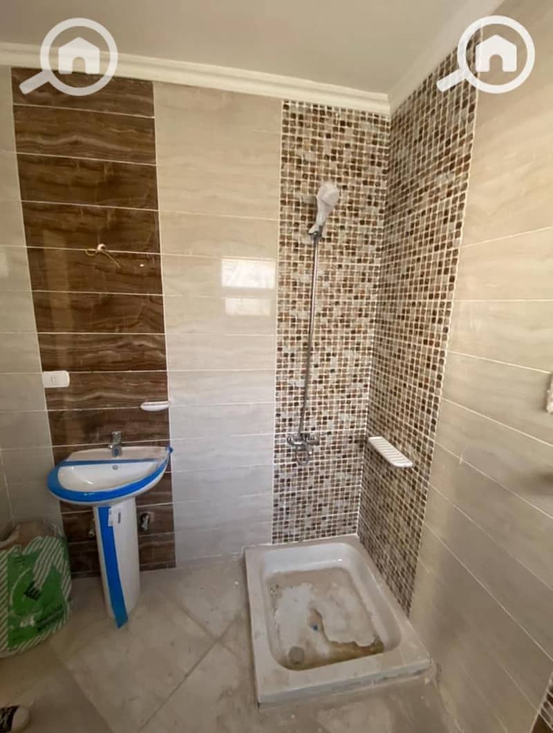 Very distinctive apartment for sale in Dar Misr Al Andalus with a garden view - Widok 4
