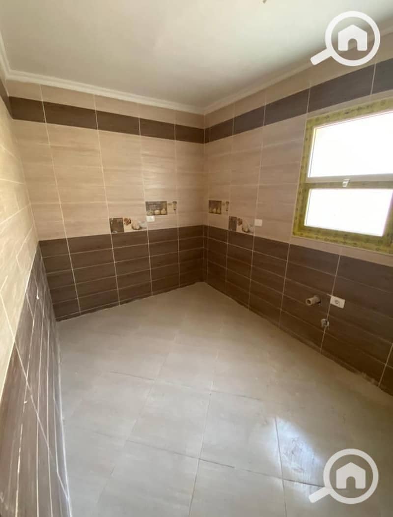 Very distinctive apartment for sale in Dar Misr Al Andalus with a garden view - Widok 5
