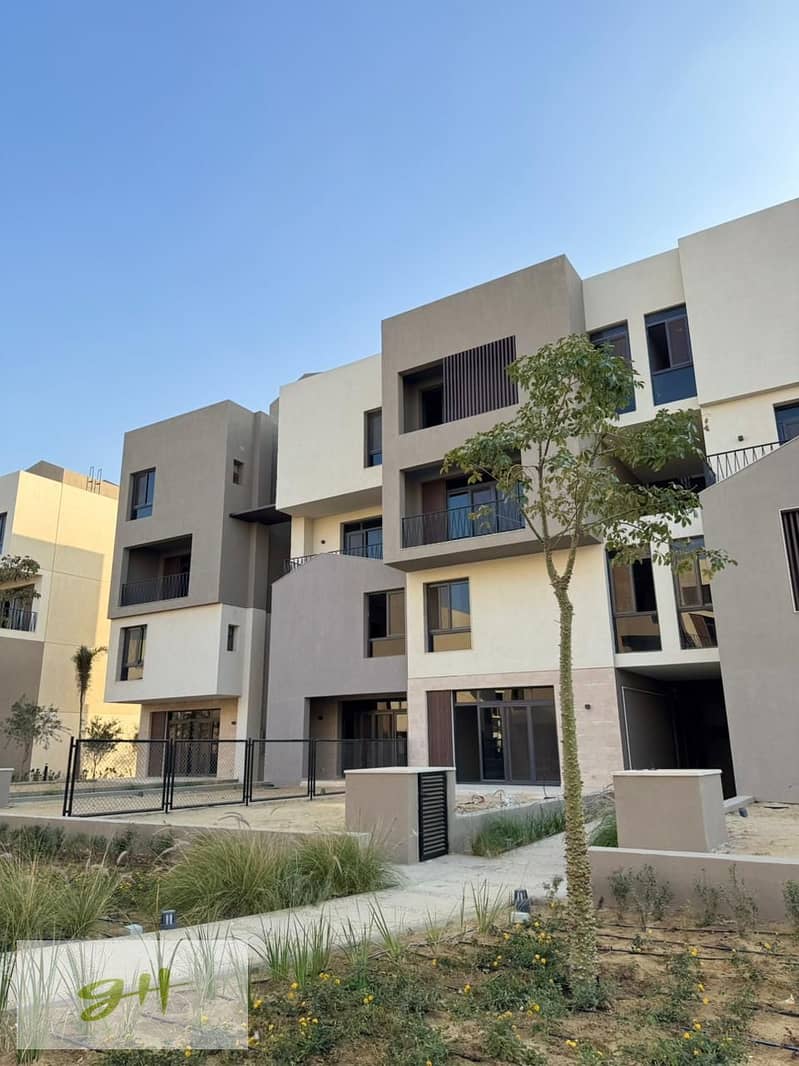 Apartment with Garden Fully Finished for Sale for Sodic East AL Shorouk City - Widok 5