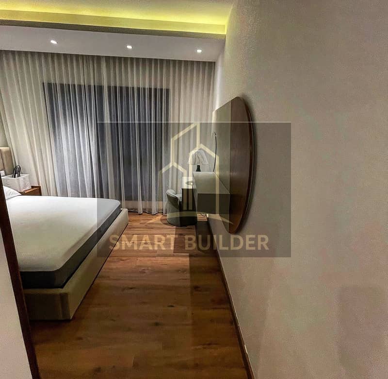 Furnished villa for rent in Sun Rise compound, New Cairo, ultra super lux finishing, hotel furnishings, very distinguished location, swimming pool, family desired. - Widok 4