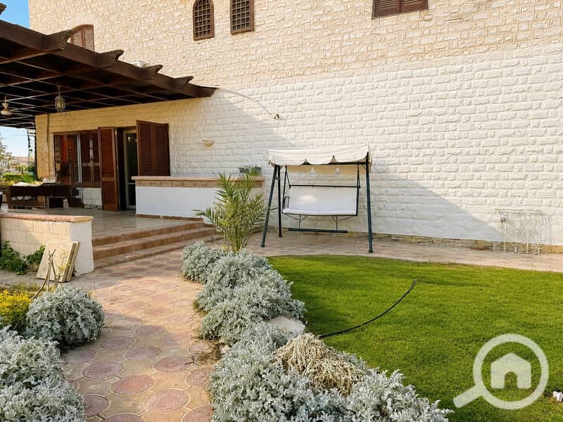 Exclusive Villa for Rent in Marina 5, North Coast | Second Row from the Sea & First Row on the Crystal Lagoon | Private Marina, Private Swimming Po - Widok 6