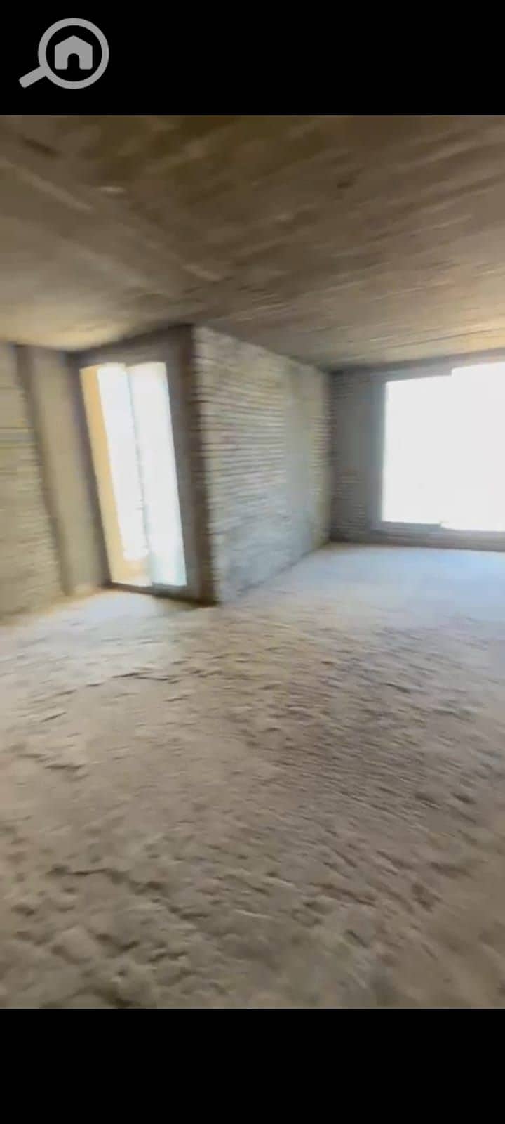 Townhouse 188m + 57m roof, 4 bedrooms + 4 bathrooms, open view, prime location, immediate delivery in Palm Hills New Cairo - Widok 3
