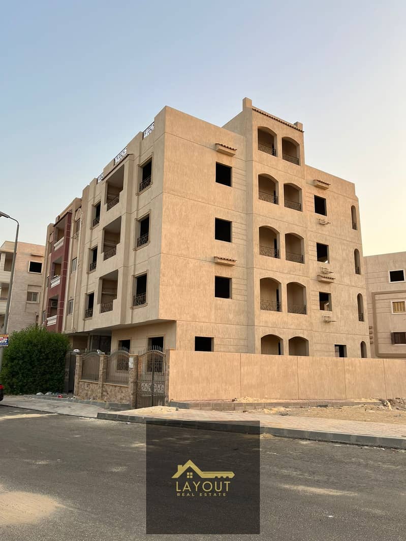 23,000,000 EGP | Entire Building for Sale in Gardenia Heights 3 Triple-Corner Location – Open View – Outstanding Investment Opportunity - Widok 2