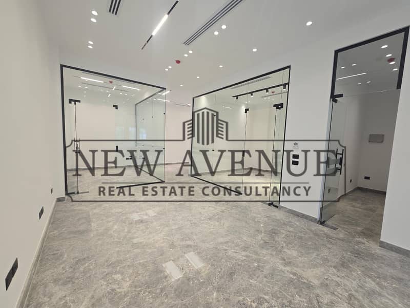 Admin office space for rent with luxury finishing for companies lake view residence - Widok 5