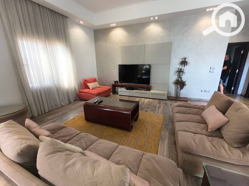 A spacious and Modern Fully Furnished Apartment - Vista 3