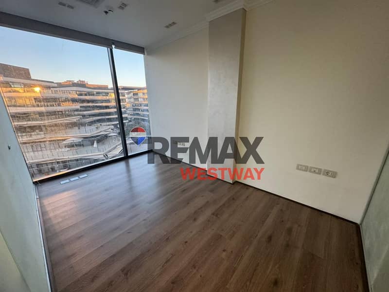 Office for rent in بوليجن سوديك بيفرلي هيلز الشيخ زايد - Ansicht 3