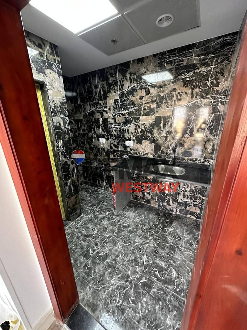 Office for rent in Arkan Plaza located on 26th July directly, in a very distinctive location and view. - Ansicht 4