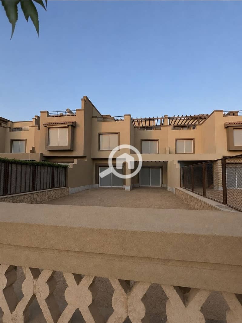 townhouse Middle Unit for Sale in Palm Hills Katameya (PK1) - New cairo - Widok 2