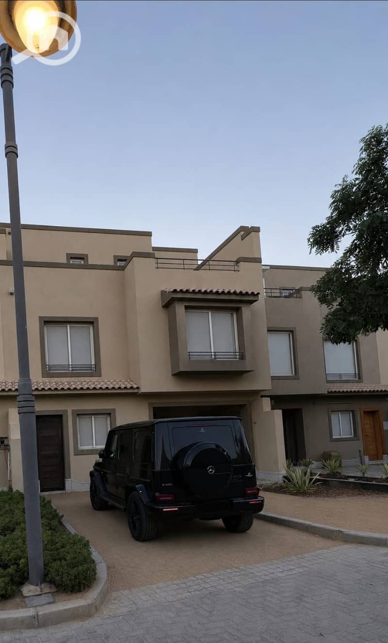 townhouse Middle Unit for Sale in Palm Hills Katameya (PK1) - New cairo - Widok 4