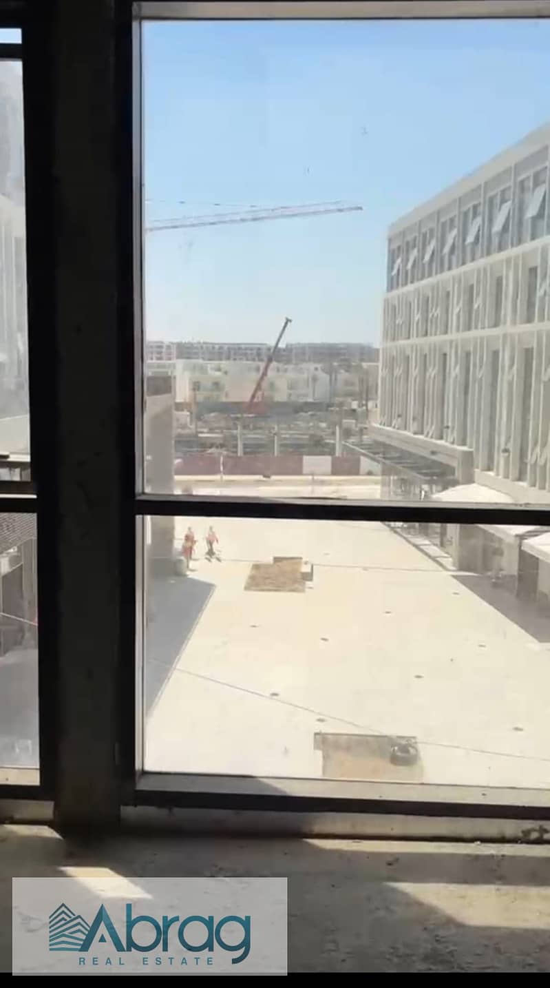 Office for rent, 53 sq m, in Emaar's Cairo Gate project, Sheikh Zayed, directly on the Desert Road, opposite Dandy Mall. - Ansicht 4