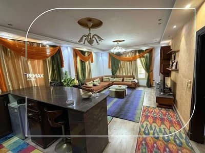 5 Bedroom Villa for Rent in 6th of October, Giza - splitanimage-r1-c1. png 5 Bedroom Villa for Rent in 6th of October, Giza - splitanimage-r1-c1. png