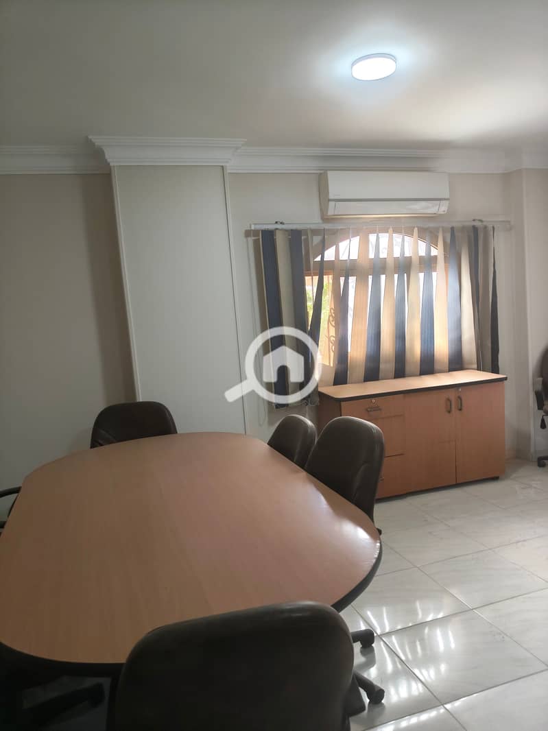 Apartment for rent, new law, suitable for an administrative office, next to Zajit Mall on the main street, entrance to Zaid, four reached Dahshour. - Widok 2