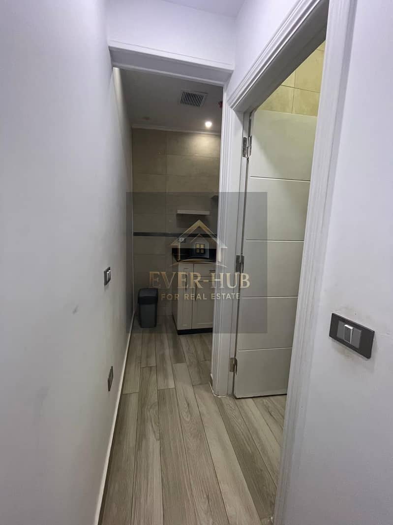 Office for rent, 82 sq m, in Cargo Mall, Sheikh Zayed – strategic location on Al Shabab Main Street, behind Saudi Market, minutes from 26th of July - Widok 3