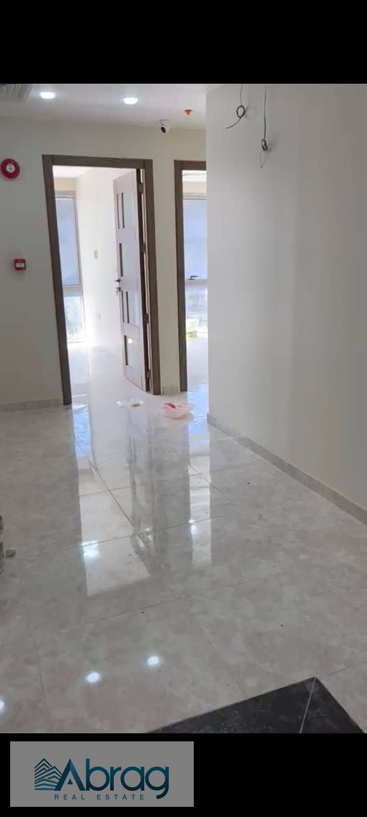 Dental clinic for rent, 78 sq m, in The Gate Mall, opposite Jannah 1, Sheikh Zayed. - Ansicht 2