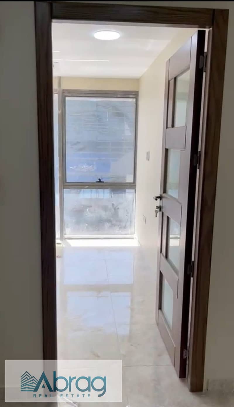 Dental clinic for rent, 78 sq m, in The Gate Mall, opposite Jannah 1, Sheikh Zayed. - Ansicht 3